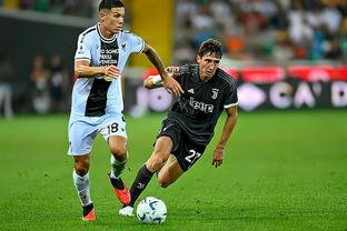 Gary: Hy vọng Milan đạt được 4 mục tiêu đầu tiên, Gabriel không nhanh nhưng kỹ năng đọc trận đấu rất tốt